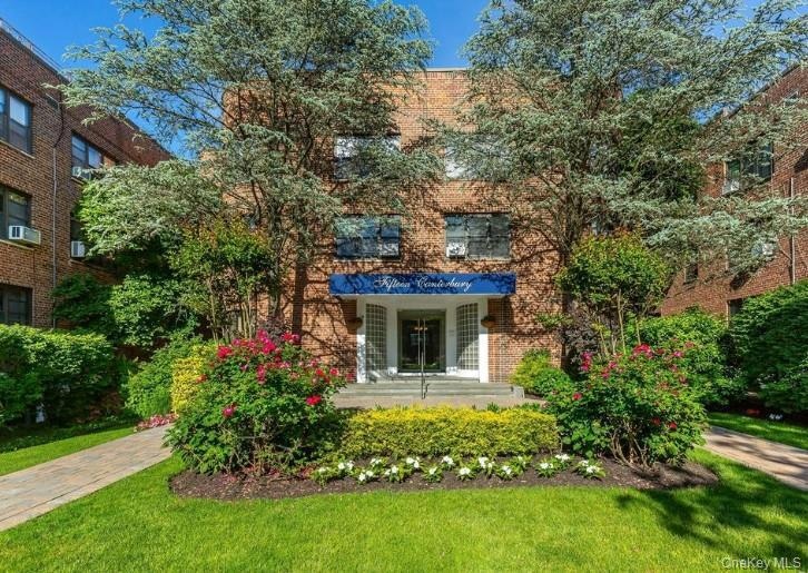 For Sale $149,900 • Co-Listing Agent