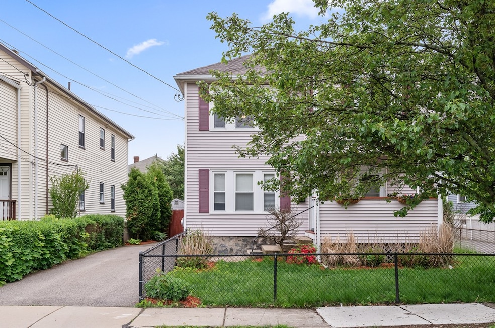 192 Orange St unit 194, Roslindale, MA 02131 - photo 1