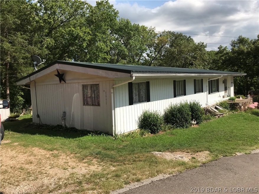 210 Irish Hills Dr, Camdenton, MO 65020 - photo 1