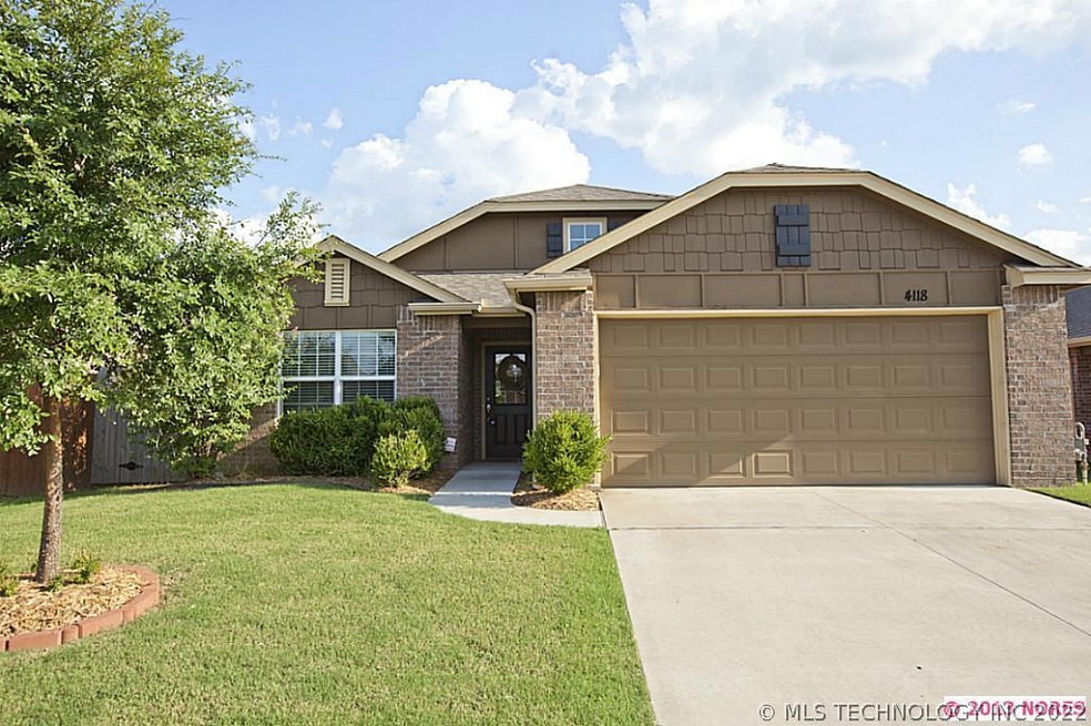 Charming cottage style home in Southern Reserve!