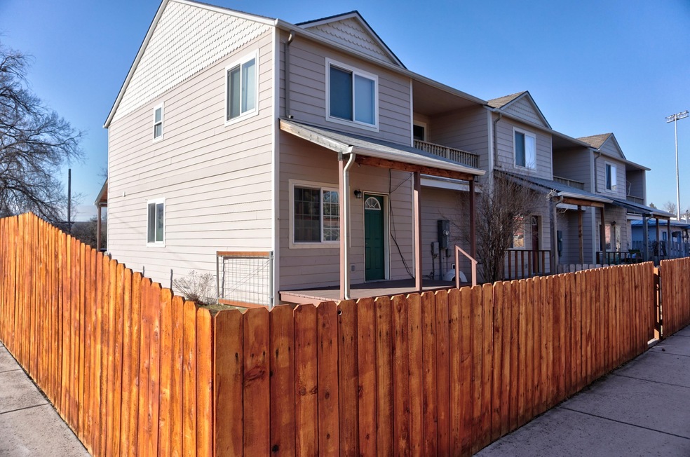 exterior 5
