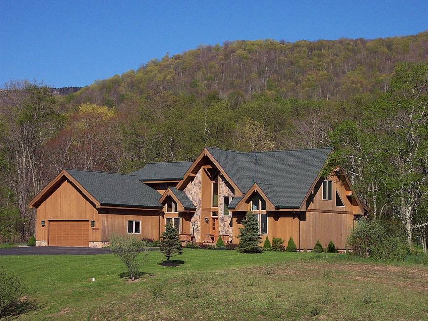 10 Meadows Dr.