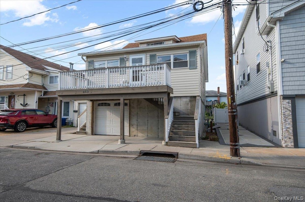 Pending $599,000 • Co-Listing Agent