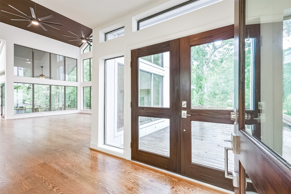 2006 Airline Dr, Friendswood, TX 77546 - photo 1