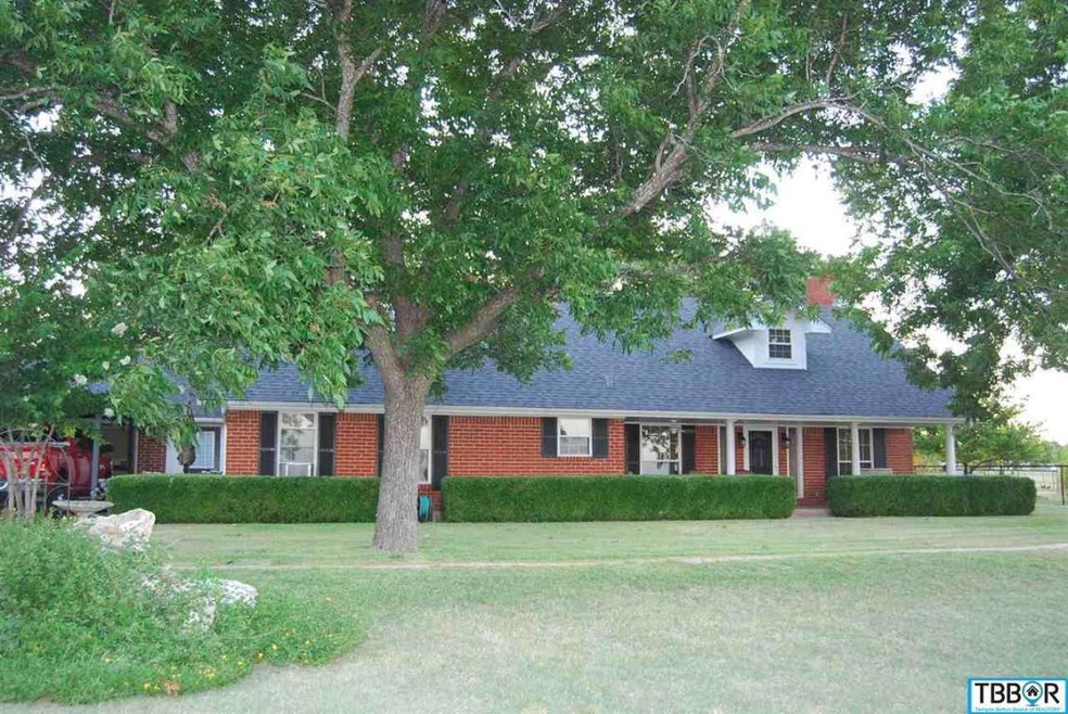 5242 Cedar Ridge Park Rd, Temple, TX 76502 - photo 1