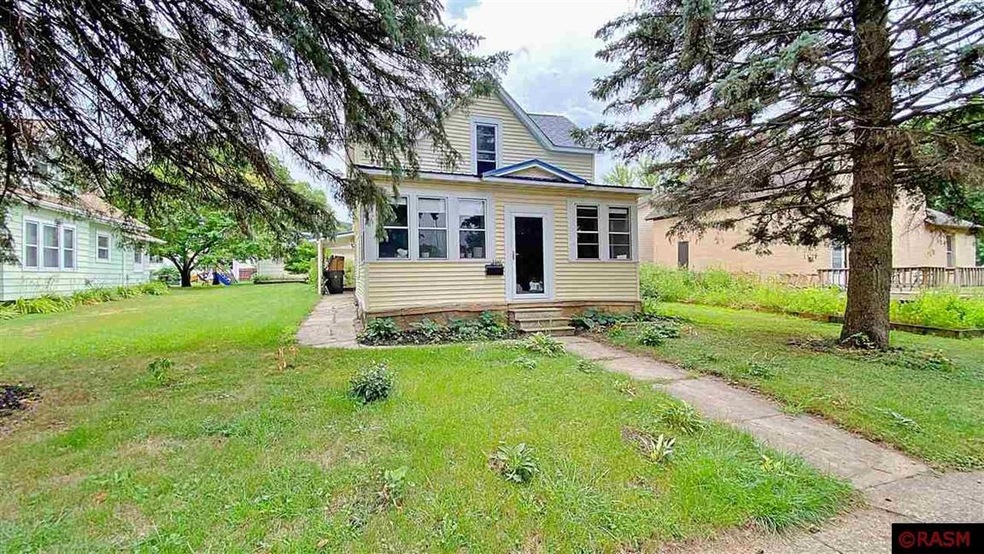 1107 N 4th St, Mankato, MN 56001 - photo 1