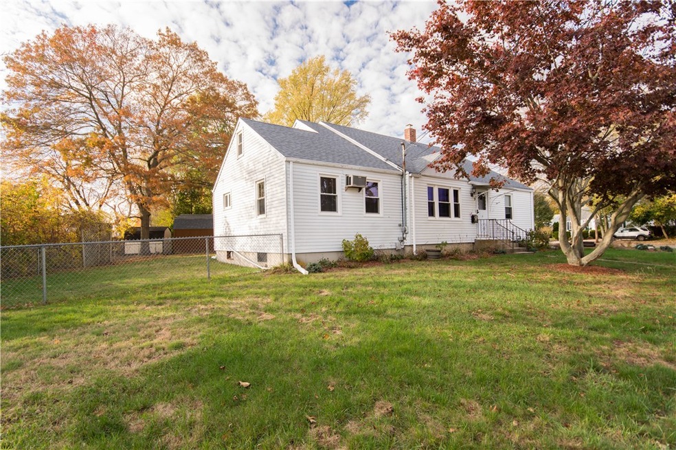 5 Yucatan Dr, Warwick, RI 02889 - photo 1