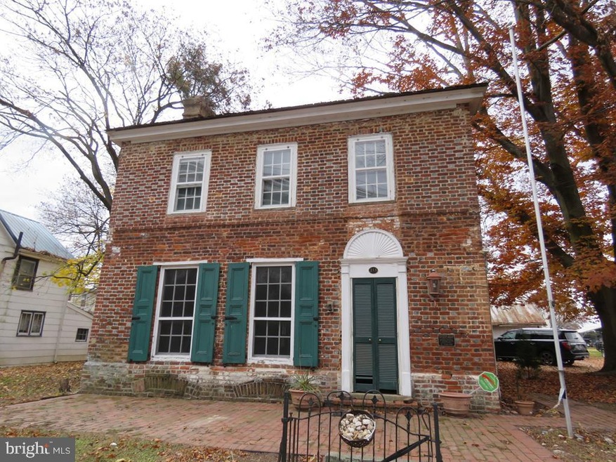 213 N Main St, New Castle, DE 19720 - photo 1