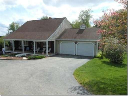 100 E Charlton Rd, Spencer, MA 01562 - photo 1