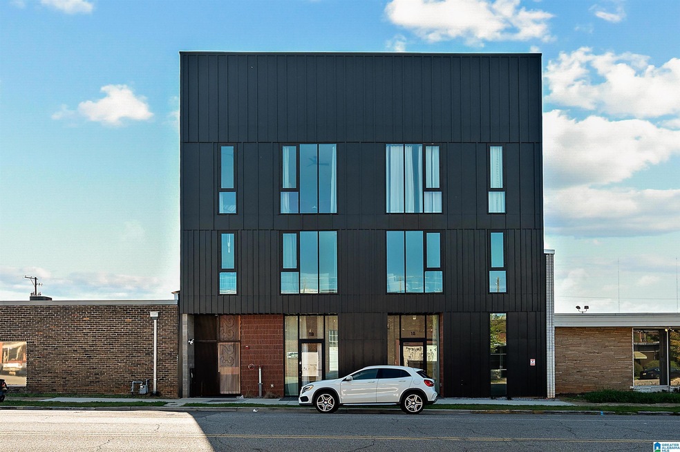 For Sale $399,900 • Co-Listing Agent