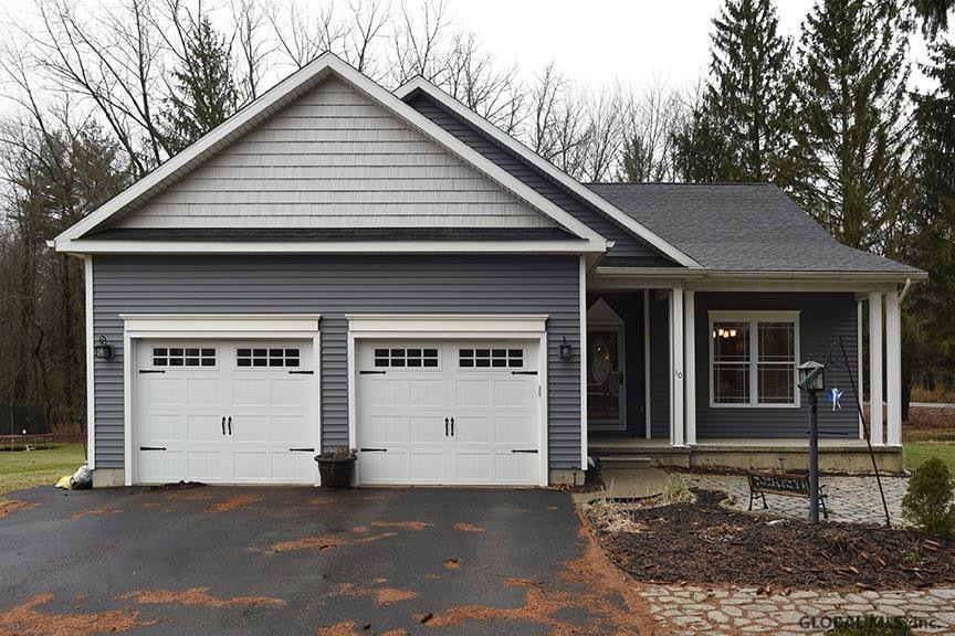 10 Frankie Ln, Clifton Park, NY 12065 - photo 1