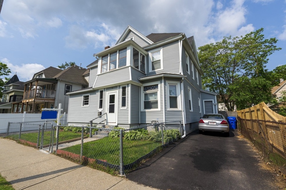 50 Northampton Ave, Springfield, MA 01109 - photo 1