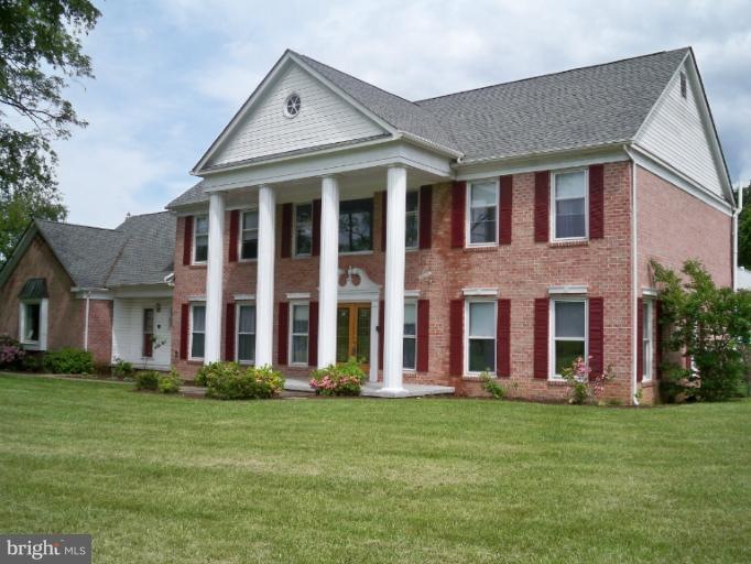 30 Chandler Dr, Shepherdstown, WV 25443 - photo 1