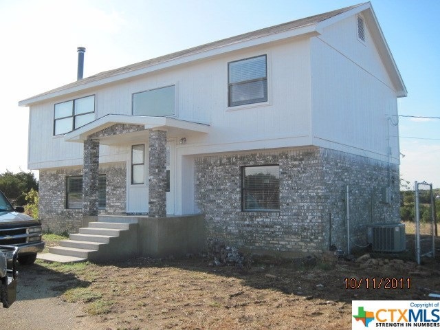 749 Sunset Dr, Copperas Cove, TX 76522 - photo 1