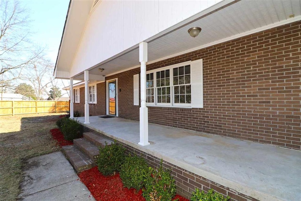 222 Sedgefield Rd, Centerville, GA 31028 - photo 1