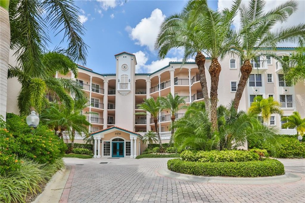 Front Entrance to 5430 Eagles Point in the Landing