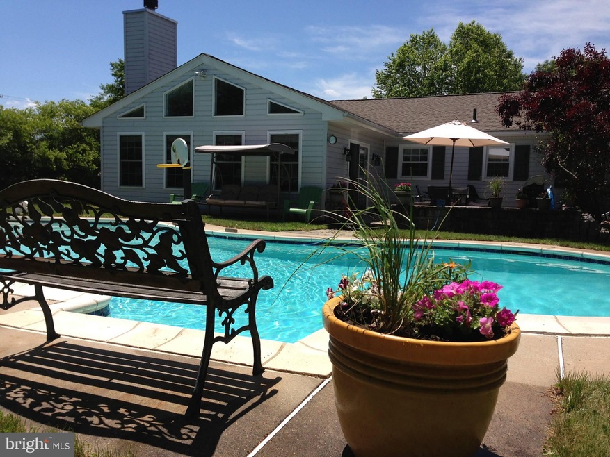 305 Spring Ln, Perkasie, PA 18944 - photo 1