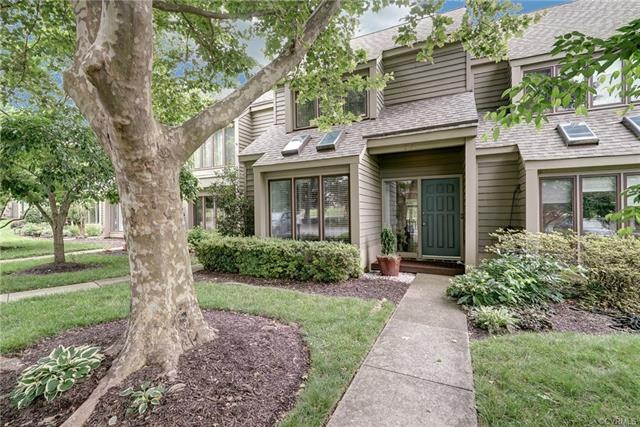 Welcome to 2766 Old Point DR!