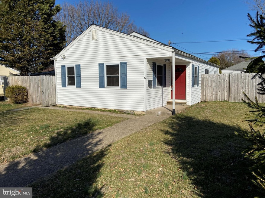 801 Garnet Rd, Wilmington, DE 19804 - photo 1