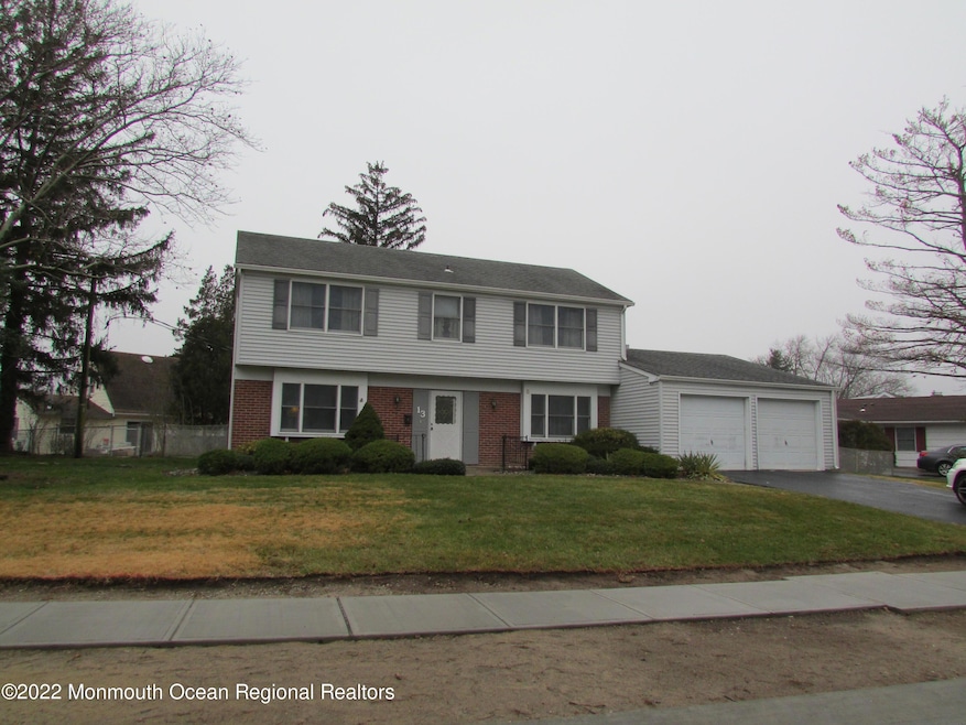 13 Autumn Ln, Matawan, NJ 07747 - photo 1