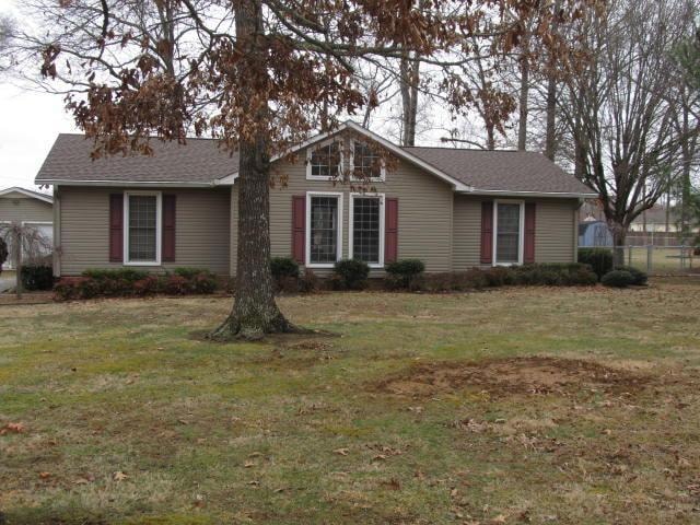 148 Briarwood Dr, Manchester, TN 37355 - photo 1