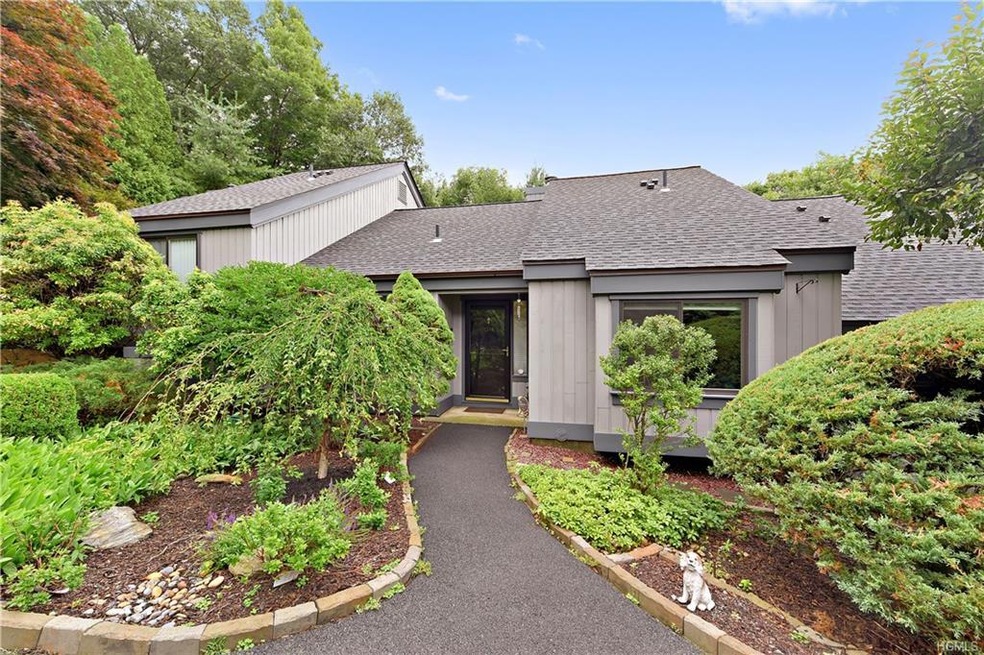 259 Heritage Hills unit B, Somers, NY 10589 - photo 1