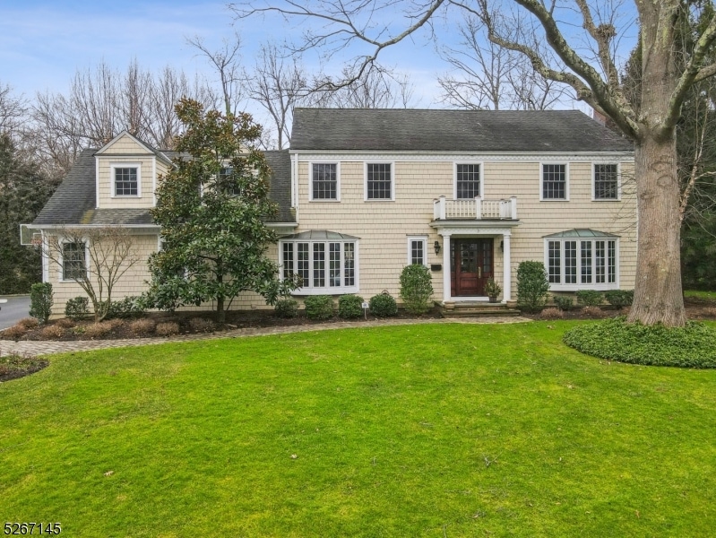 17 Merrywood Ln, Short Hills, NJ 07078 - photo 1