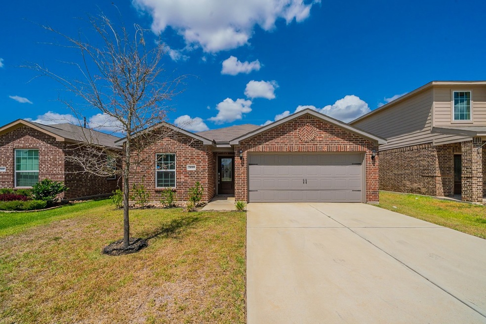 21019 Solstice Point Dr, Hockley, TX 77447 - photo 1