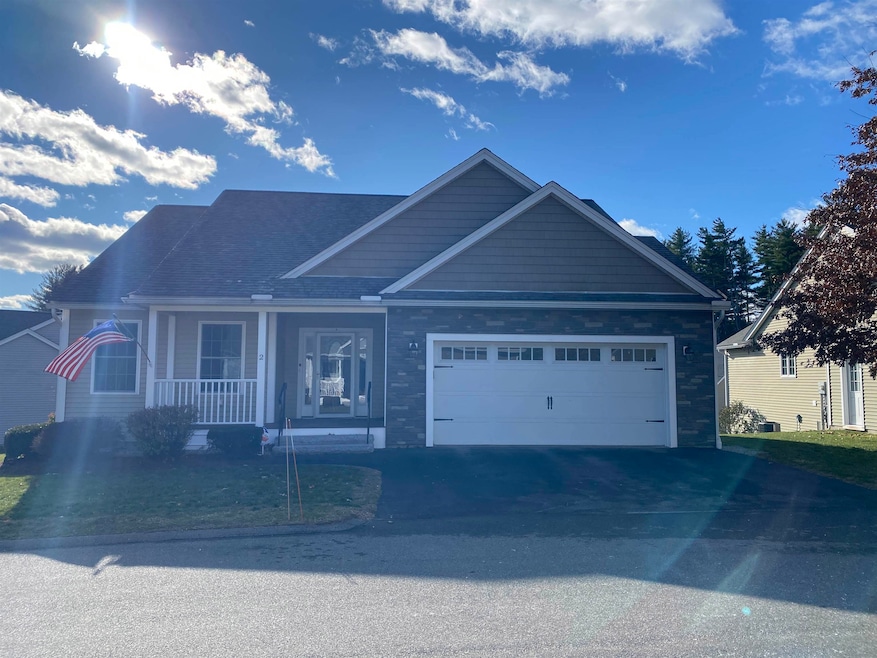 2 Benning St, Amherst, NH 03031 - photo 1