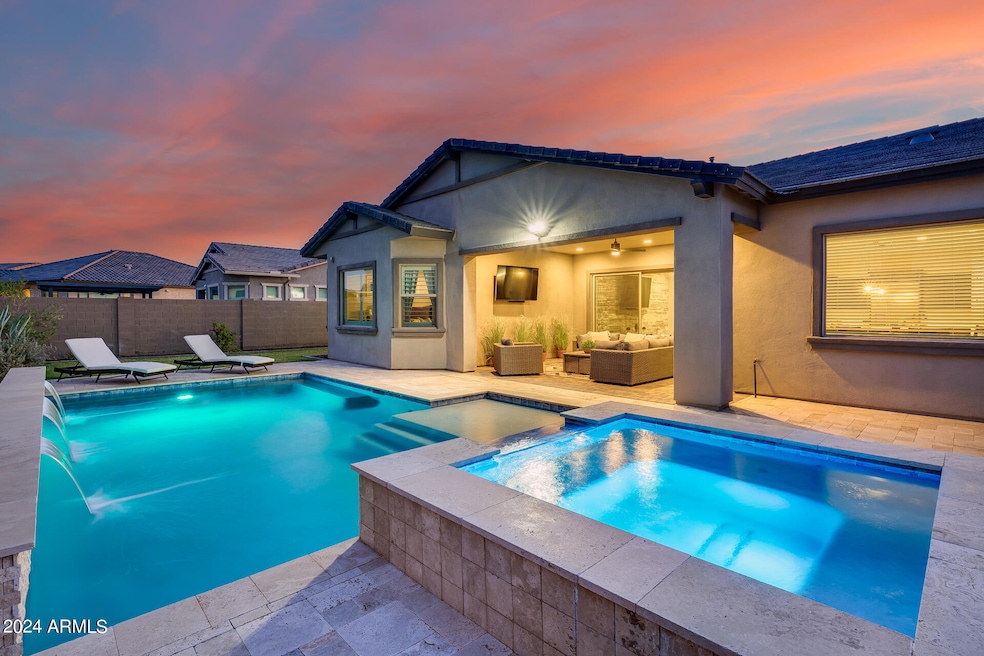 Heated/cooled pool