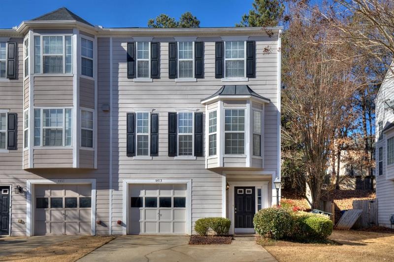 4413 Thorngate Ln, Acworth, GA 30101 - photo 1