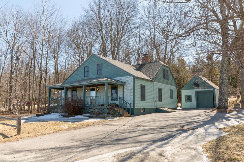 183 Hallowell Rd, Pownal, ME 04069 - photo 1