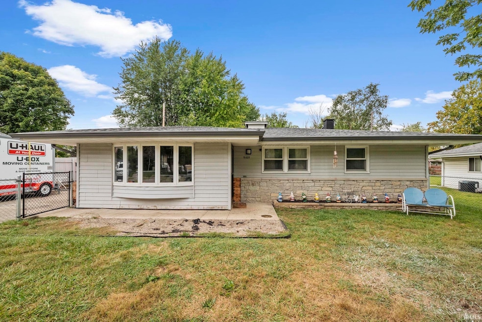 5105 Council Ring Blvd, Kokomo, IN 46902 - photo 1