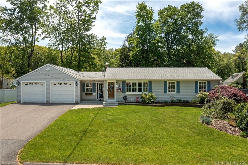 15 Lox Ln, Enfield, CT 06082 - photo 1