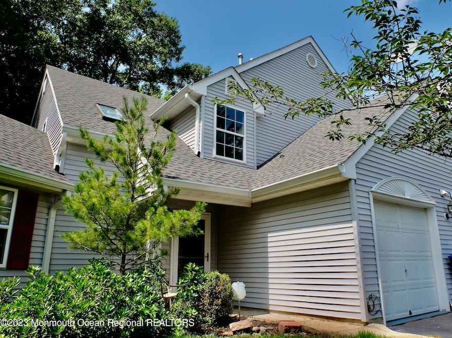 10 Commons Dr, Neptune, NJ 07753 - photo 1