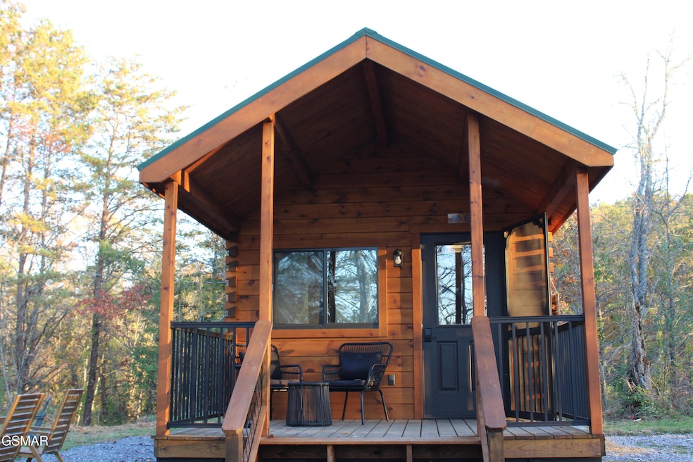 1652 Shady Grove Rd, Sevierville, TN 37876 - photo 1