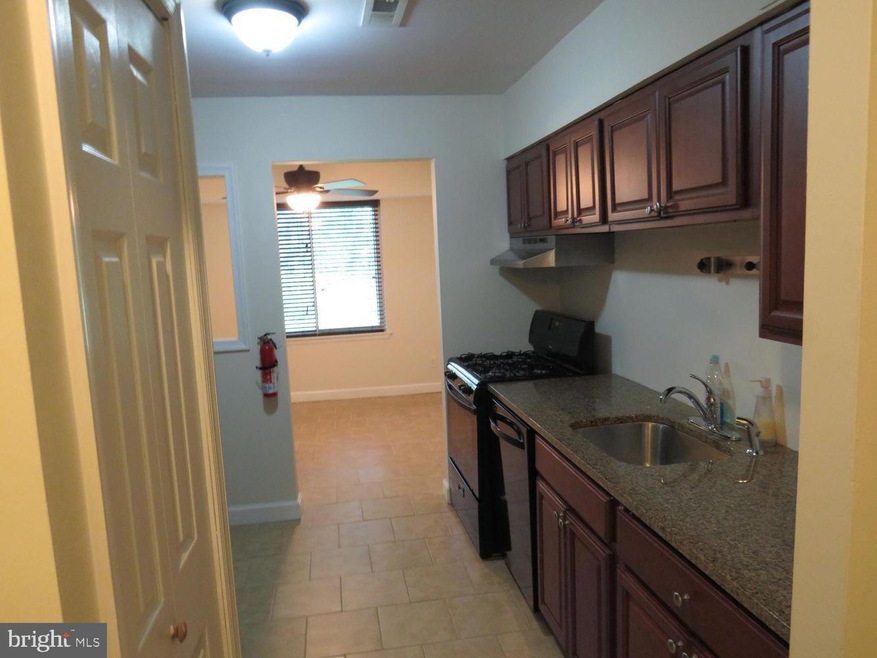 119 Echelon Rd unit 1, Voorhees, NJ 08043 - photo 1