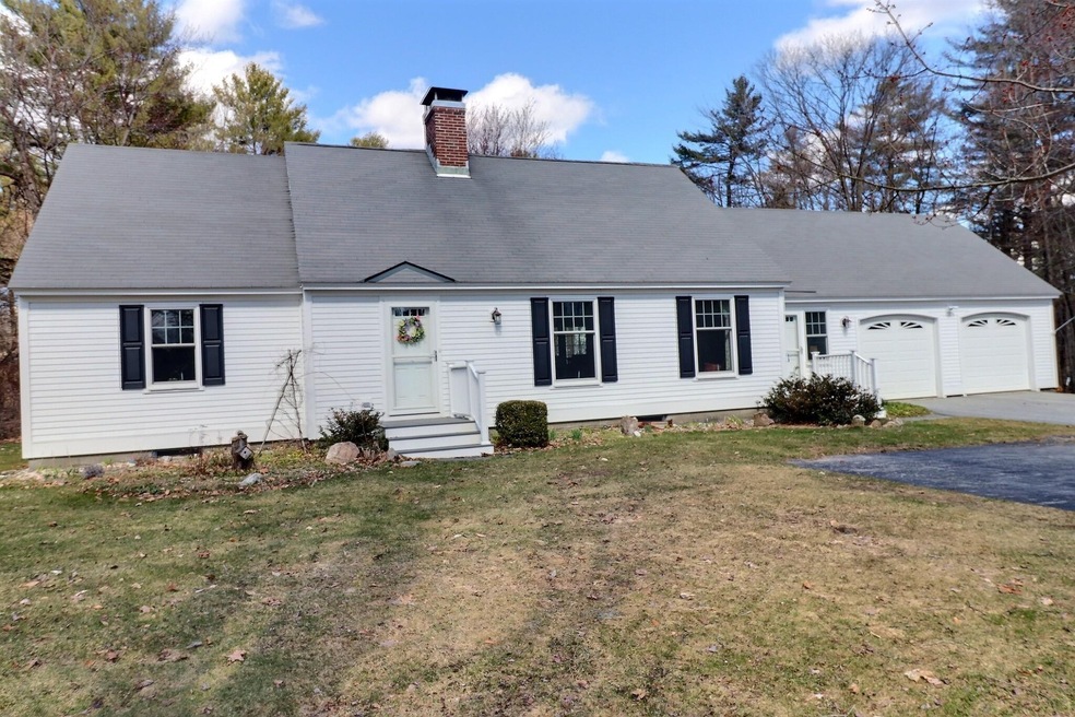 257 Seamans Rd, New London, NH 03257 - photo 1