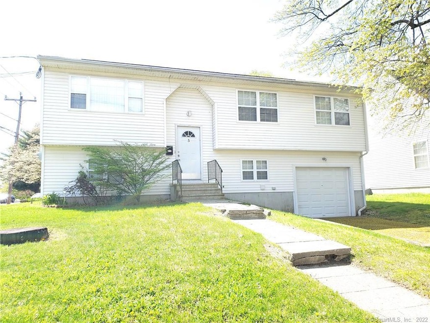 5 McDonald Ave, Waterbury, CT 06710 - photo 1