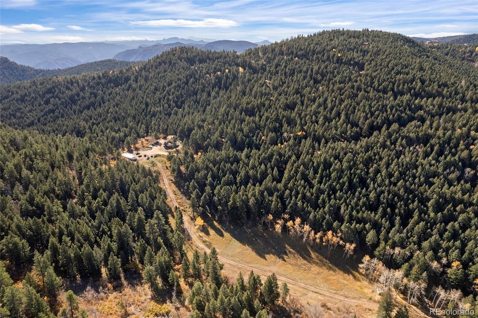 Under Contract $800,000