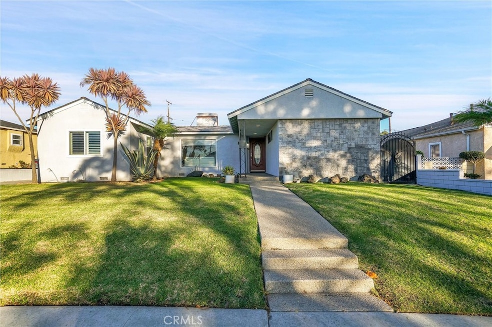 9730 S 2nd Ave, Inglewood, CA 90305 - photo 1