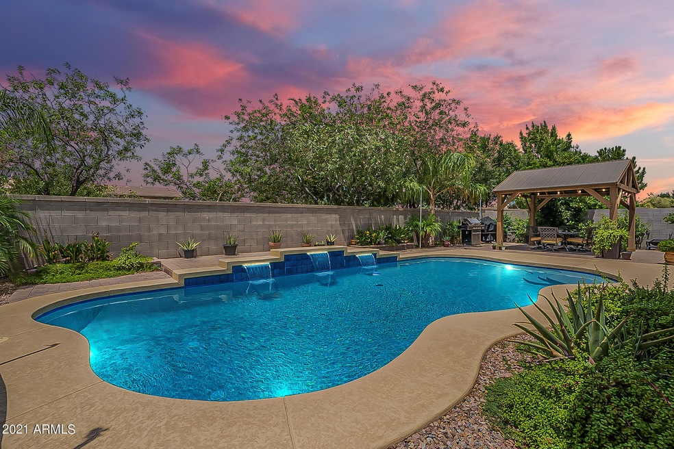 41070 N Eliana Dr, San Tan Valley, AZ 85140 - photo 1