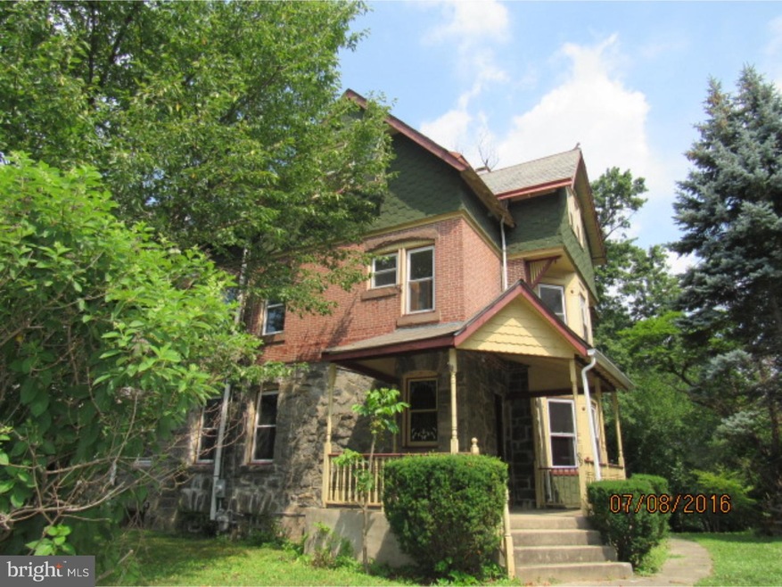 99 W La Crosse Ave, Lansdowne, PA 19050 - photo 1