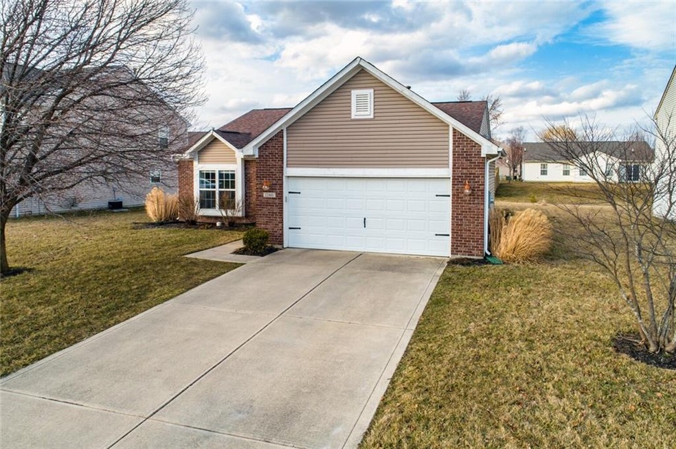 12460 Buccaneers Dr, Fishers, IN 46037 - photo 1