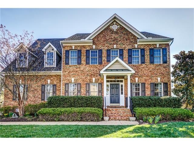 Gorgeous open design brick front home with 6 Bedro
