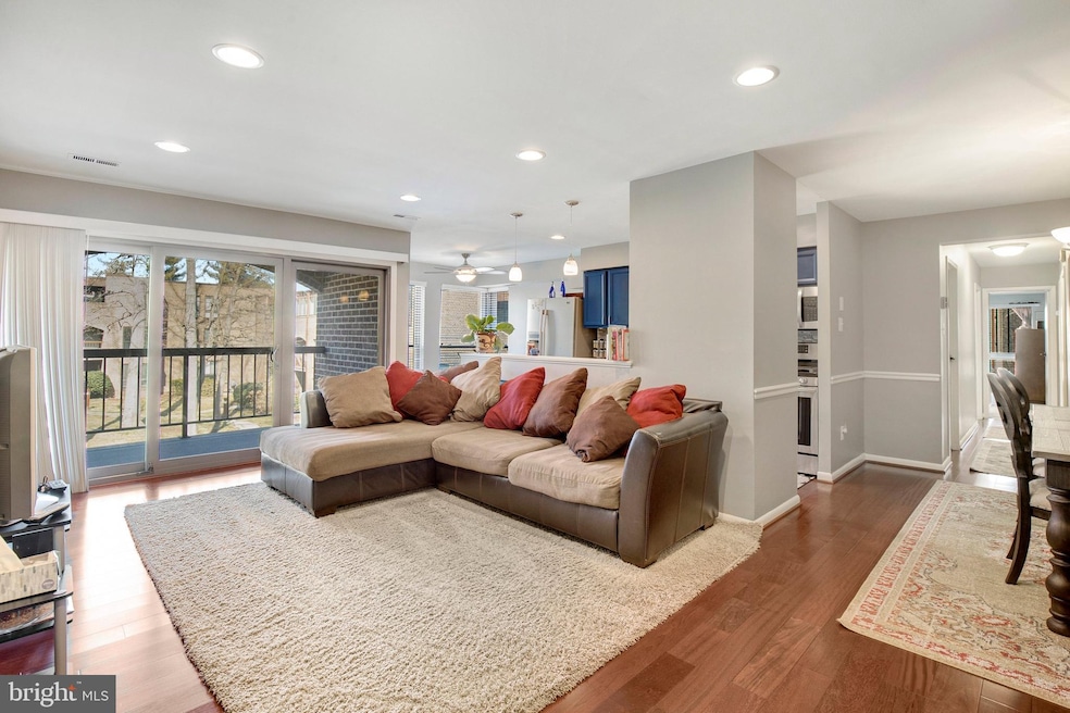 11216 Chestnut Grove Square unit 217, Reston, VA 20190 - photo 1