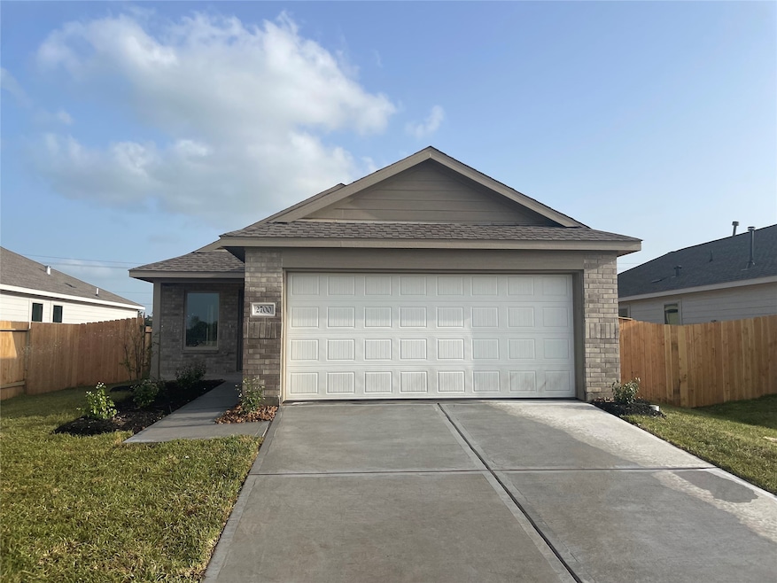 2607 Carey Smith Blvd, Bay City, TX 77414 - photo 1