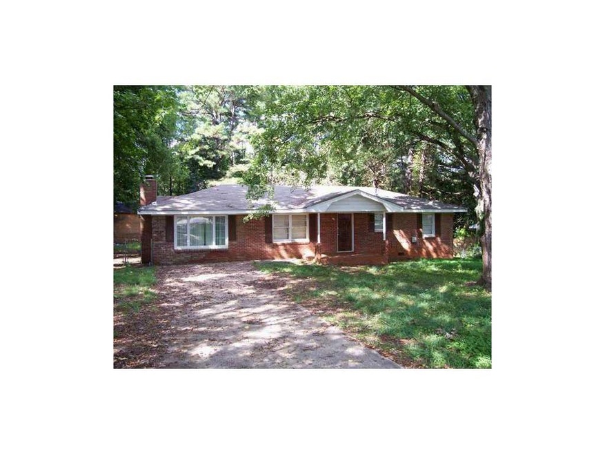 4797 Roberta Cir, Austell, GA 30106 - photo 1