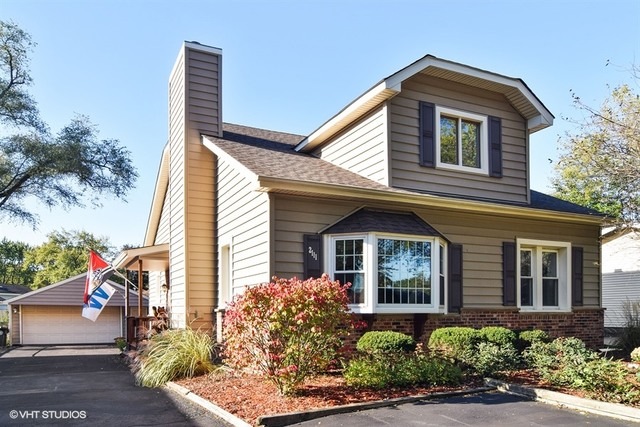 2111 Kirchoff Rd, Rolling Meadows, IL 60008 - photo 1