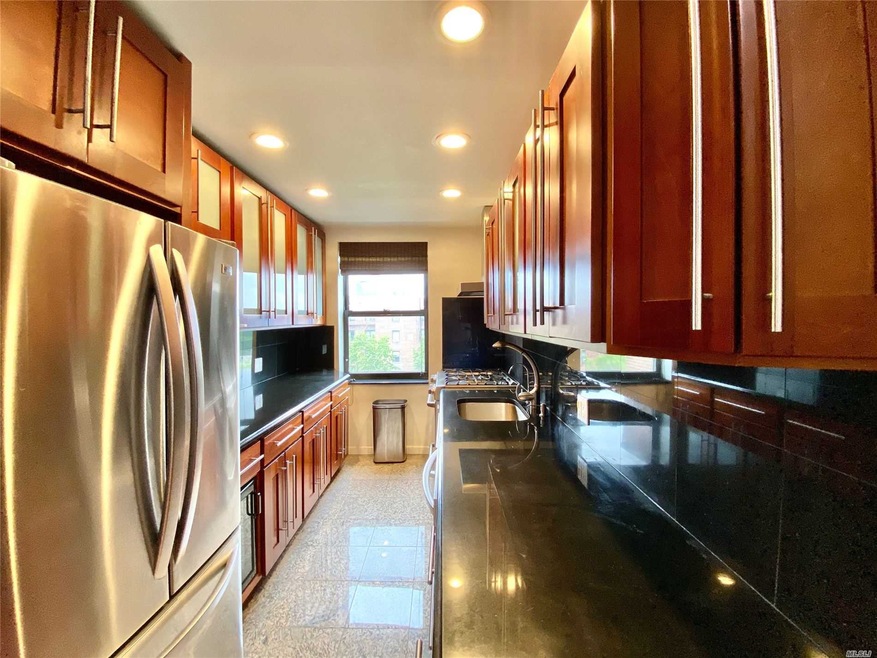 2619 141st St unit 6F, Flushing, NY 11354 - photo 1